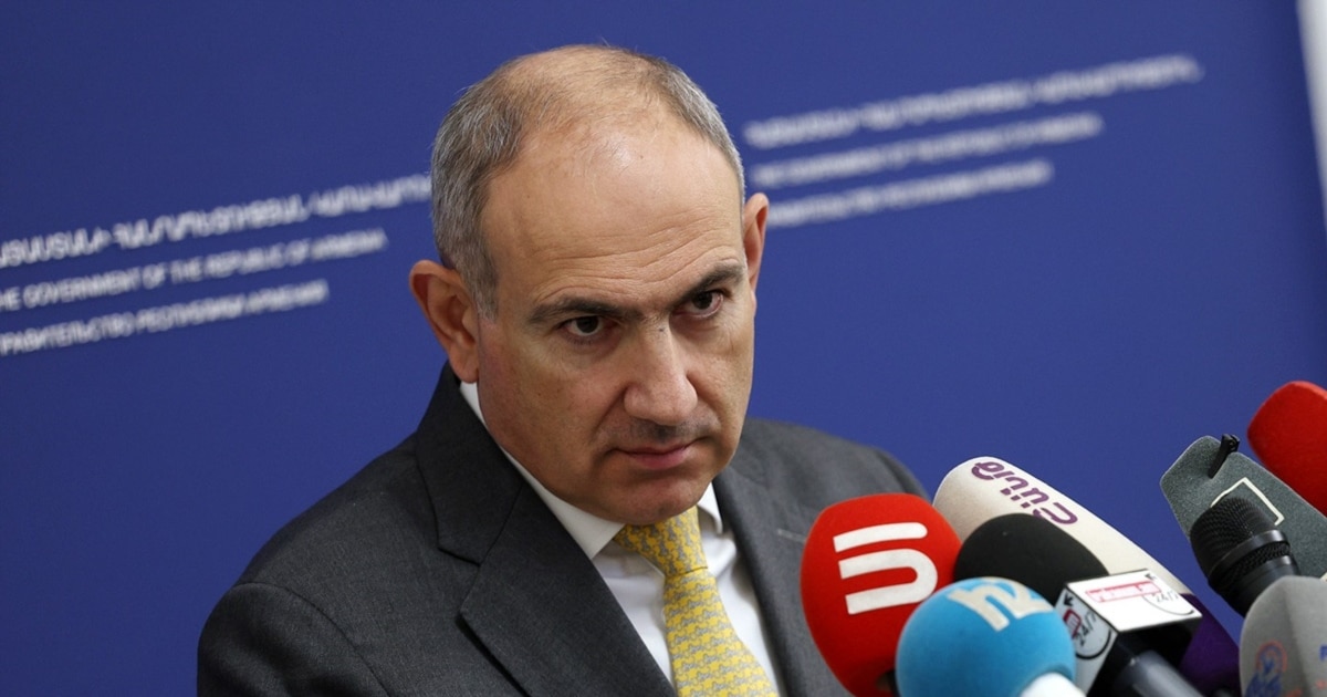 Pashinian Defends Huge Bonuses To Senior Government Officials