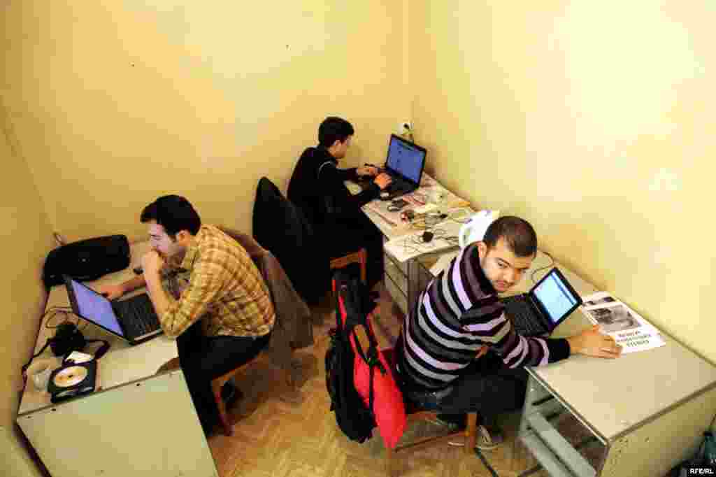 Eynulla Fətullayev üçün bir gün aclıq #16