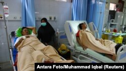 Victime ale valului tsunami la spitalul din Pandeglang, Indonezia, 24 decembrie 2018 