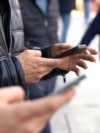 Back Online After Internet Blackout Ends, Iranians Still Face Limited Communications