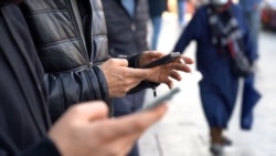Back Online After Internet Blackout Ends, Iranians Still Face Limited Communications