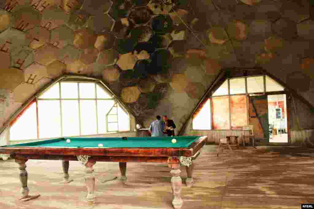 Sürgündə yaşayanlar #18