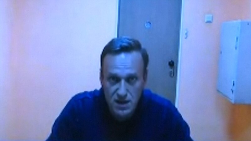 Башкы прокуратура Навальныйдын шарттуу жазасын алмаштырууну жактайт