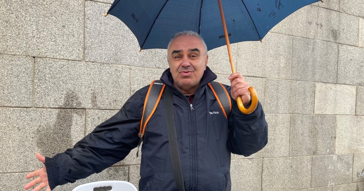 Пребити метеоролози, обвиняем с психична диагноза, бягство от болница, странни