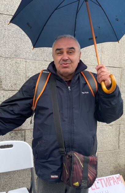 Пребити метеоролози обвиняем с психична диагноза бягство от болница странни