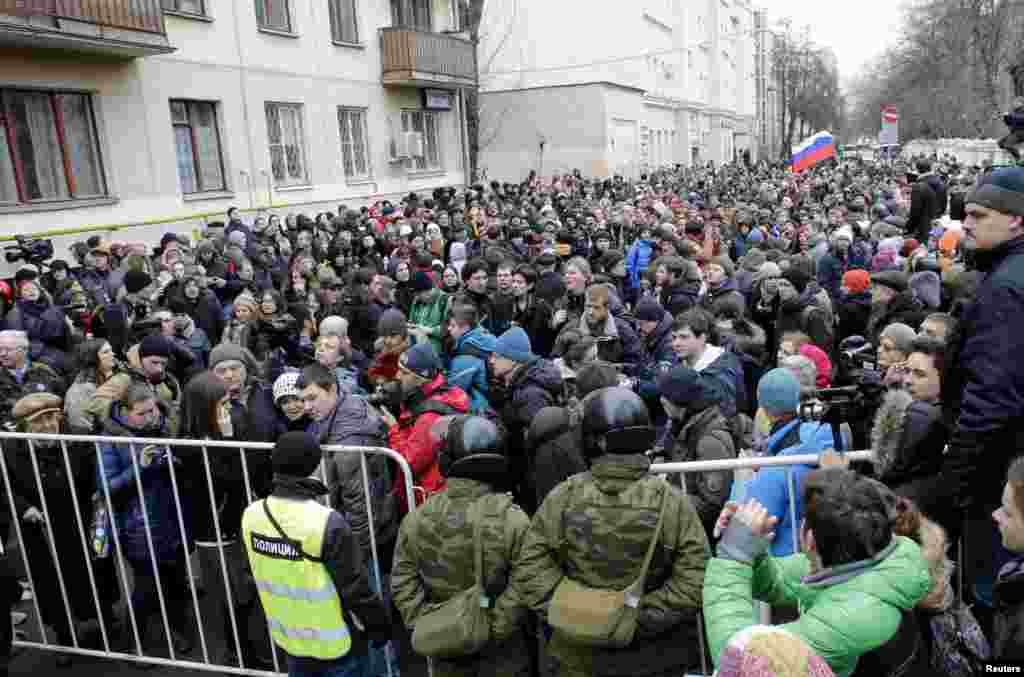 Акция в поддержку &quot;болотных узников&quot; в Москве