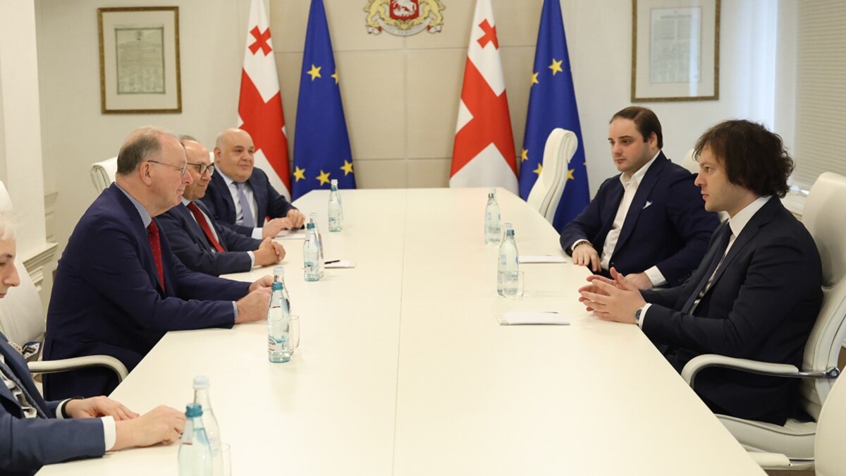 კობახიძესთან შეხვედრა „საქართველოს კაპიტალის“ სამეთვალყურეო საბჭოს ინიციატივით გაიმართა - ამბობენ კომპანიაში