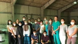 Киргистан - доктори кои работат со пациенти со ковид-19