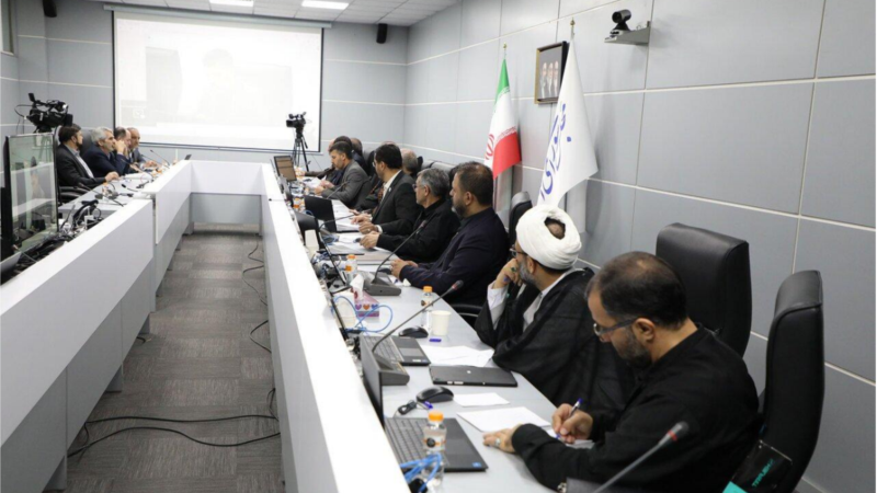 انتقادها از تعطیل ماندن مجلس شورای اسلامی با وجود ادامه آتش‌بس بالا گرفت