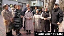 Сокинон ҳангоми суҳбат бо хабарнигори Радиои Озодӣ