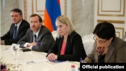 Armenia - U.S. Deputy Assistant Secretary of State Bridget Brink meets with Armenian Prime Minister Karen Karapetian in Yerevan, 17Nov2016.