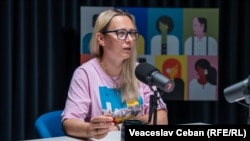 Dorina Baltag, cercetătoare în politica externă și diplomația UE, doctor în științe politice și fondatoarea organizației „Noroc Olanda”, la podcastul Victoriei Coroban, „Laboratorul Social”