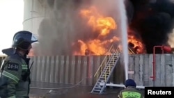 Пожар на нефтебазе в городе Азов Ростовской области России, 18 июня 2024 года