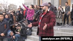 Արշակ Զաքարյանի մամուլի ասուլիսը Ազատության հրապարակում