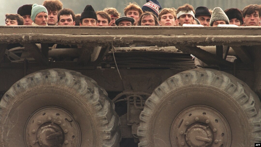 București, 24 decembrie 1989.