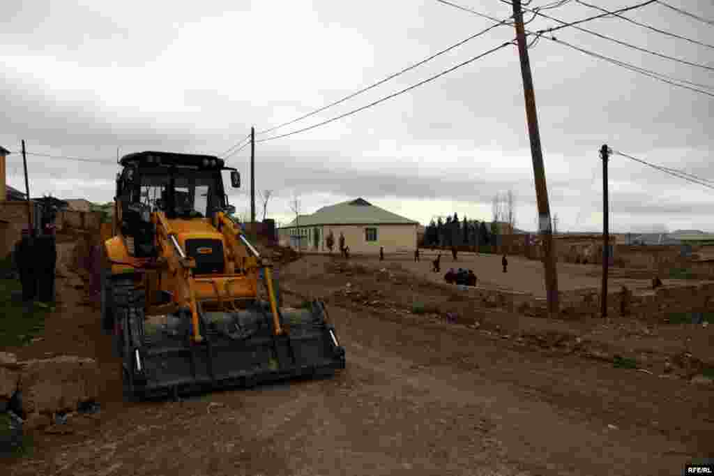 Qazsız, susuz, tualetsiz qəsəbə-Atyalı #23