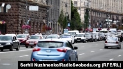 Рух Хрещатиком обмежать
