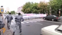 Kazakh Police Detain Anti-Corruption Protesters