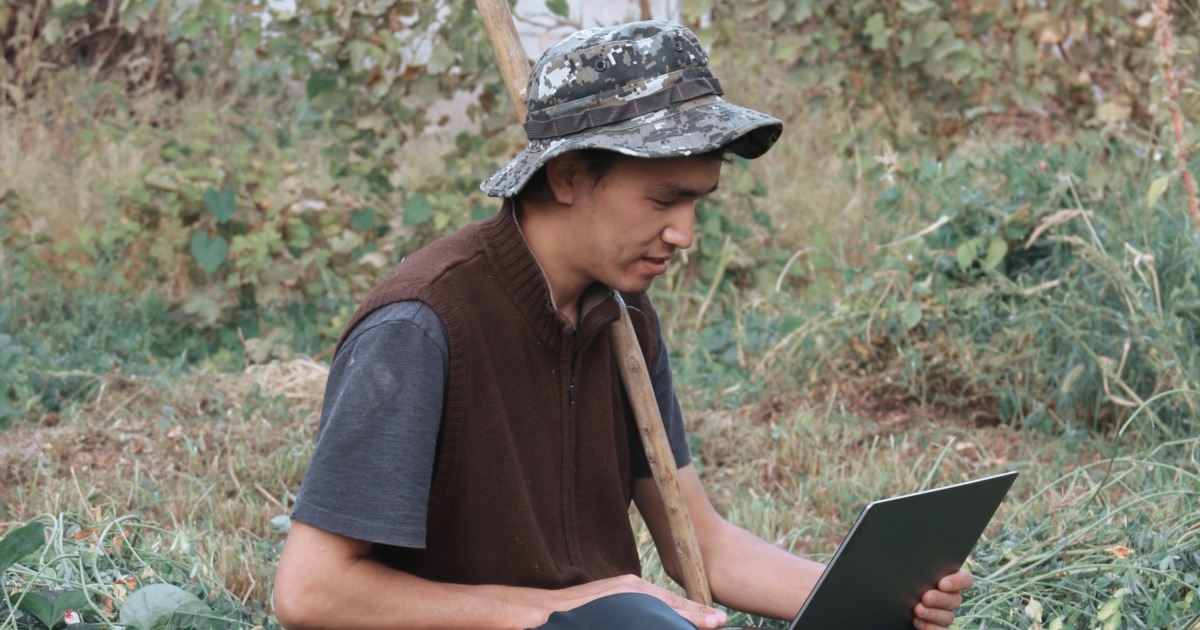 Секс адам Ижещина