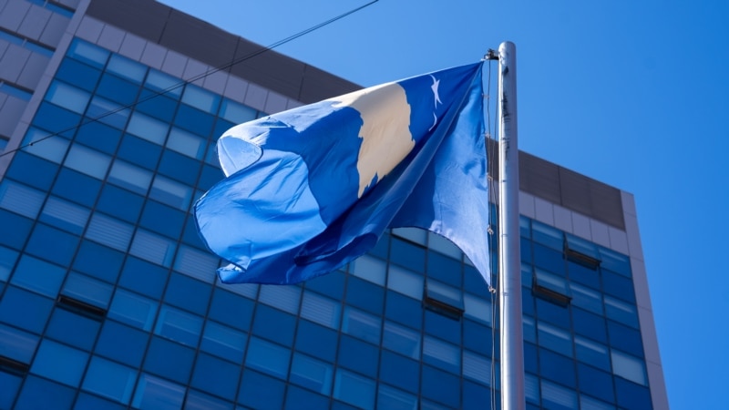 Qeveria në pikëpyetje: Afati afrohet, shenja nuk ka