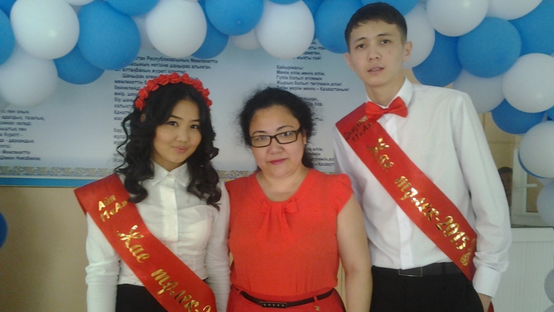 әйеліммен және оның досымен моншада