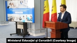 Ministrul Educației, Dan Perciun, anunță lansarea campaniei naționale de promovare a studiilor universitare „Învață în Moldova”, Chișinău, 27 februarie 2025.