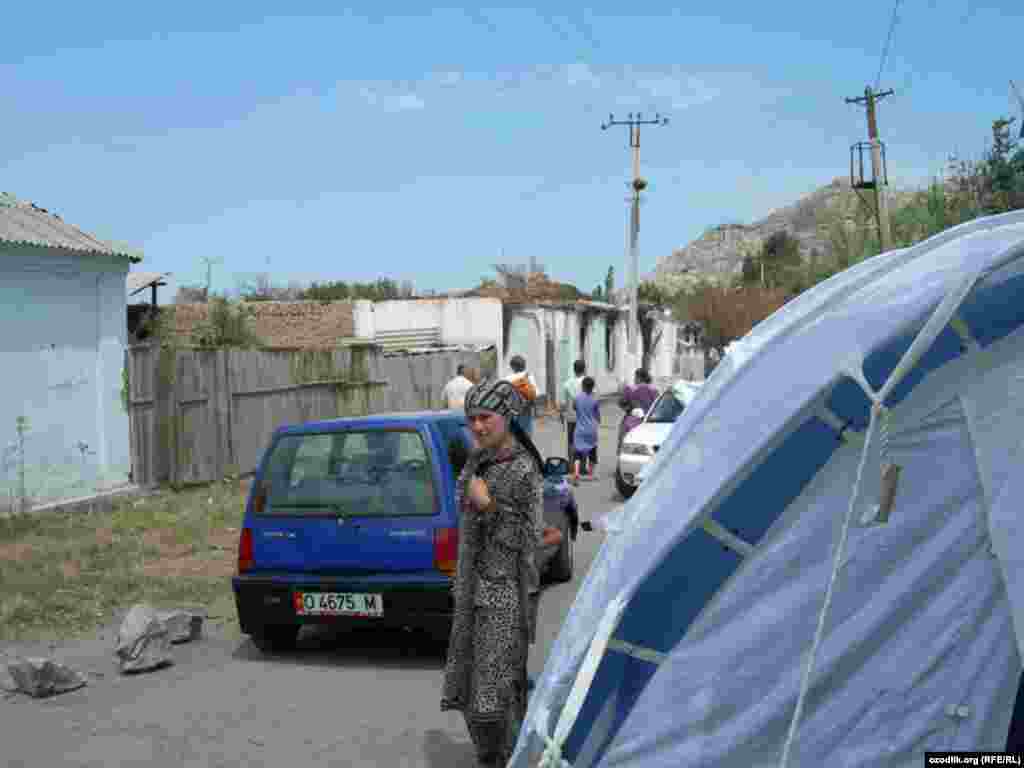 Черëмушкидаги ўзбек ҳовлиси.