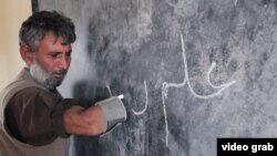 په خېبر پښتونخوا کې ښوونکي.