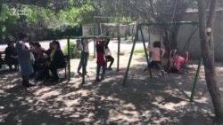Binəqədidə sakinlərin etirazı: 'Həyətimizdə bina tikmək istəyirlər'