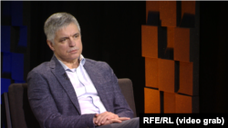 Вадим Пристайко, Глава Місії України при НАТО (2017-2019), Надзвичайний і Повноважний Посол України у Великій Британії (2020-2023), Міністр закордонних справ України(2019-2020) під час інтерв'ю Радіо Свобода.