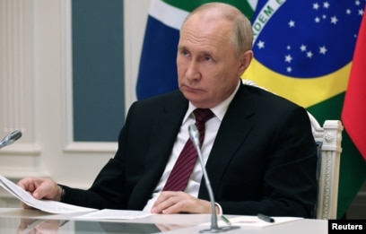 Presidenti rus, Vladimir Putin, pati marrë pjesë online në samitin e BRICS-it një vit më parë.