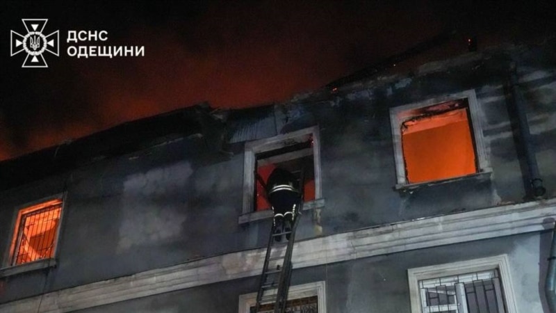 we.ua - Пoвiтpянi cили: вiйcькa PФ внoчi aтaкувaли Укpaїну двoмa paкeтaми i 183 БпЛA