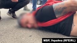 Стопкадър от ареста на Евелин Банев-Брендо, заснет от Националната полиция на Украйна
