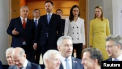 Лидерите на ЕУ на средба во Прага