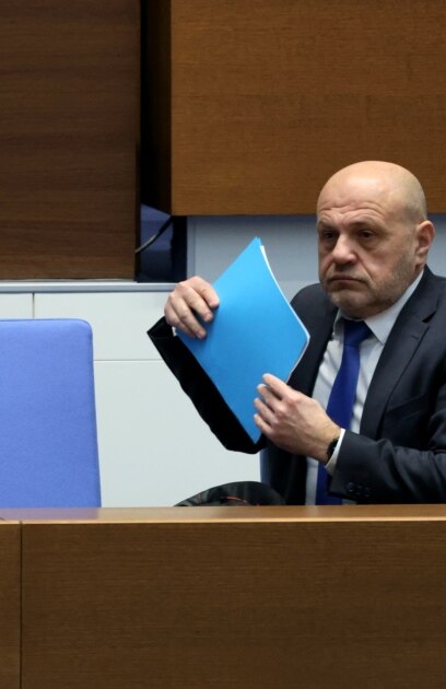 На този етап правителството в оставка не разполага със средства