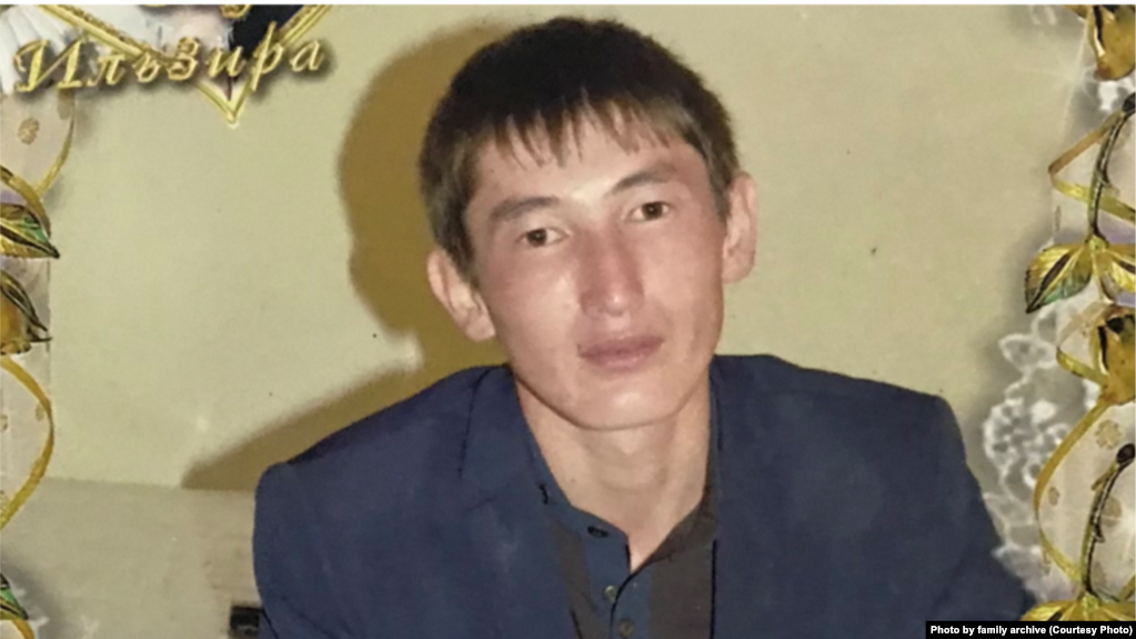 Житель Актюбинской области Русланбек Жубаназаров. Он был убит во время Январских событий 2022 года в городе Актобе