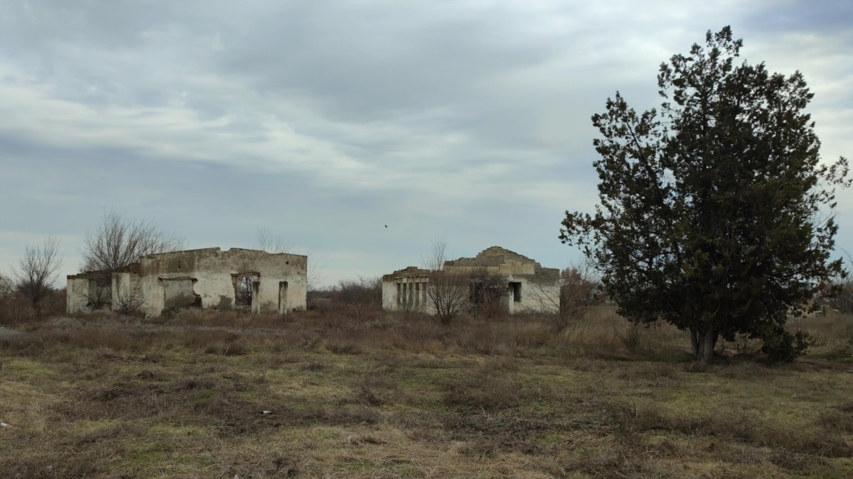 Непарадный Крым: село Ближнегородское, основанное немецкими колонистами  (фотогалерея)