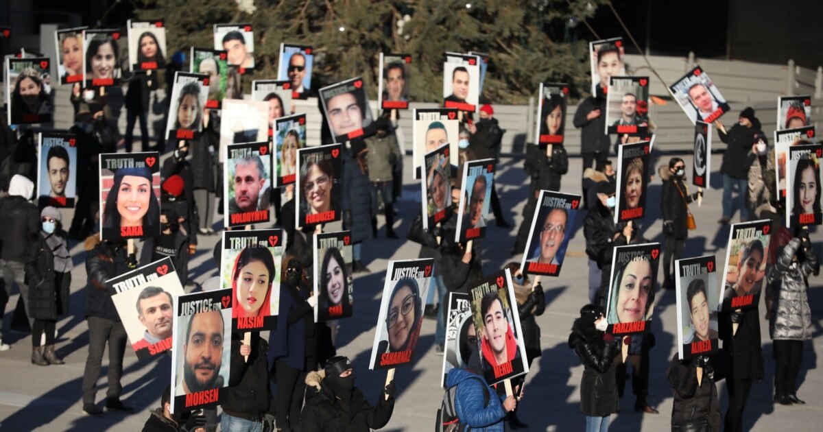Relatives Of Victims Of Ukrainian Airlines Flight Shot Down By IRGC Begin March To Ottawa