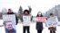 Вадим Ананьин (в центре)