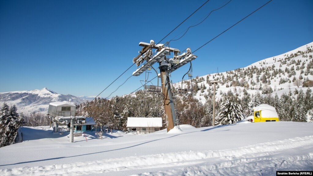 Teleferiku në Brezovicë.