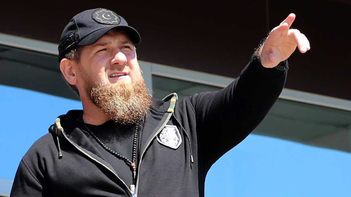 Putin Meets Chechen Leader Amid Outcry 