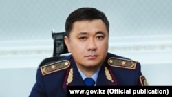 По данным местных СМИ, Нурлан Масимов приходится двоюродным братом бывшему председателю КНБ Казахстана Кариму Масимову