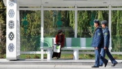 Diňle: Sungat işgärlerinden we bloggerlerden daşary ýurtlardaky türkmen aktiwistlerine garşy maglumat paýlaşmak talap edilýär