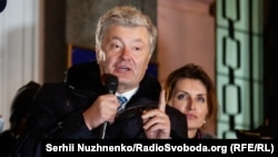 Петро Порошенко після засідання суду 17 січня 2022 року