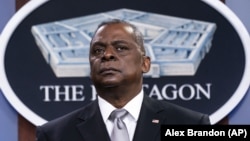 U.S. Secretary of Defense Lloyd Austin (file photo)