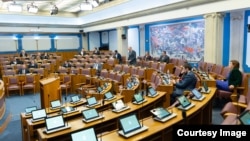 U Skupštini Crne Gore 23 od 81 mesta zauzimaju žene. 