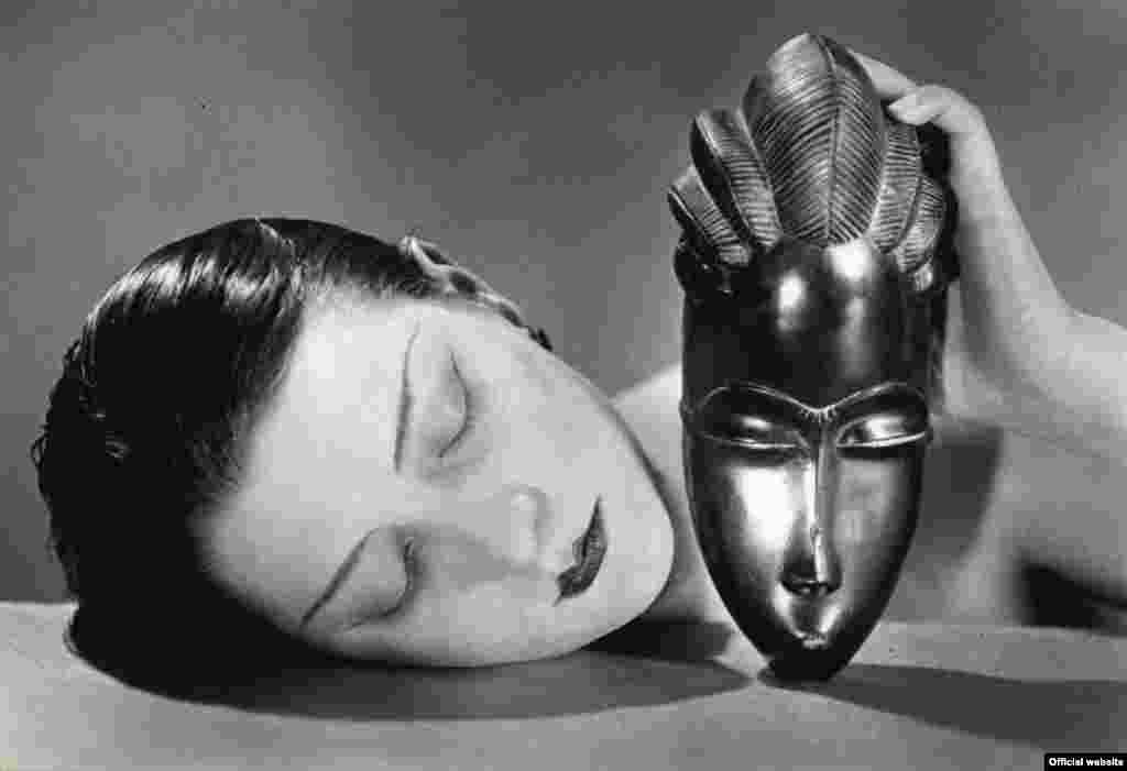 Man Ray, Negru și alb, 1926