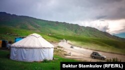 Kyrgyzstan - Chui region - Suusamyr - jailoo - mountains - nature - summer