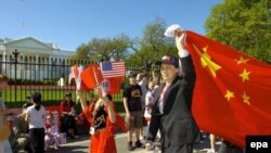 В Вашингтоне Ху Цзиньтао встретили не только протестами