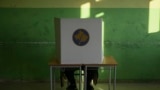 Pamja e një vendvotimi në zgjedhjet parlamentare të 9 shkurtit.